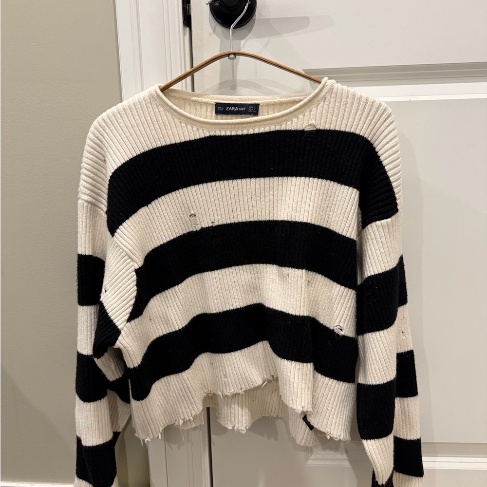Zara Black and White Striped Sweater